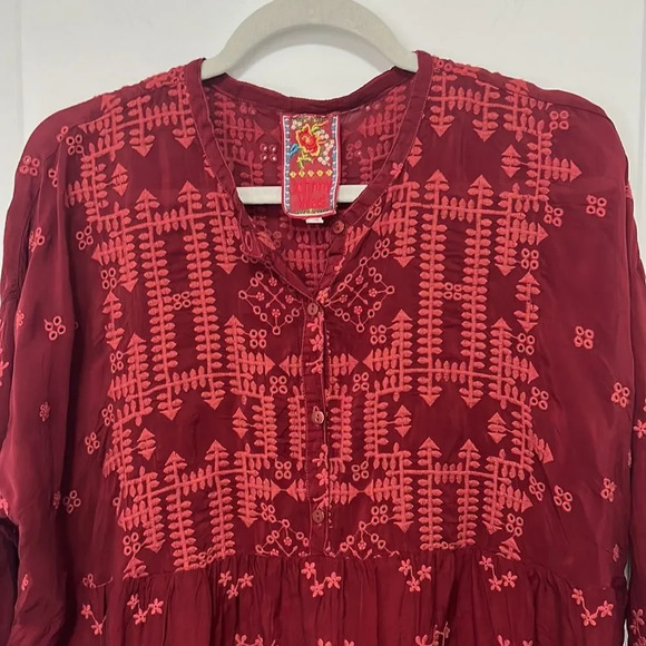Johnny Was Women’s Burgundy Embroidered Long Sleeve Relaxed Top size XS - Picture 5 of 11